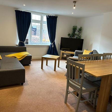 The Coach House Aparthotel Salisbury Ngoại thất bức ảnh