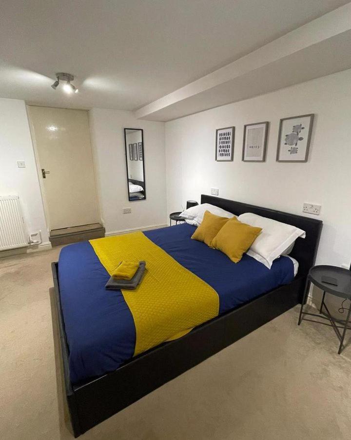 The Coach House Aparthotel Salisbury Ngoại thất bức ảnh