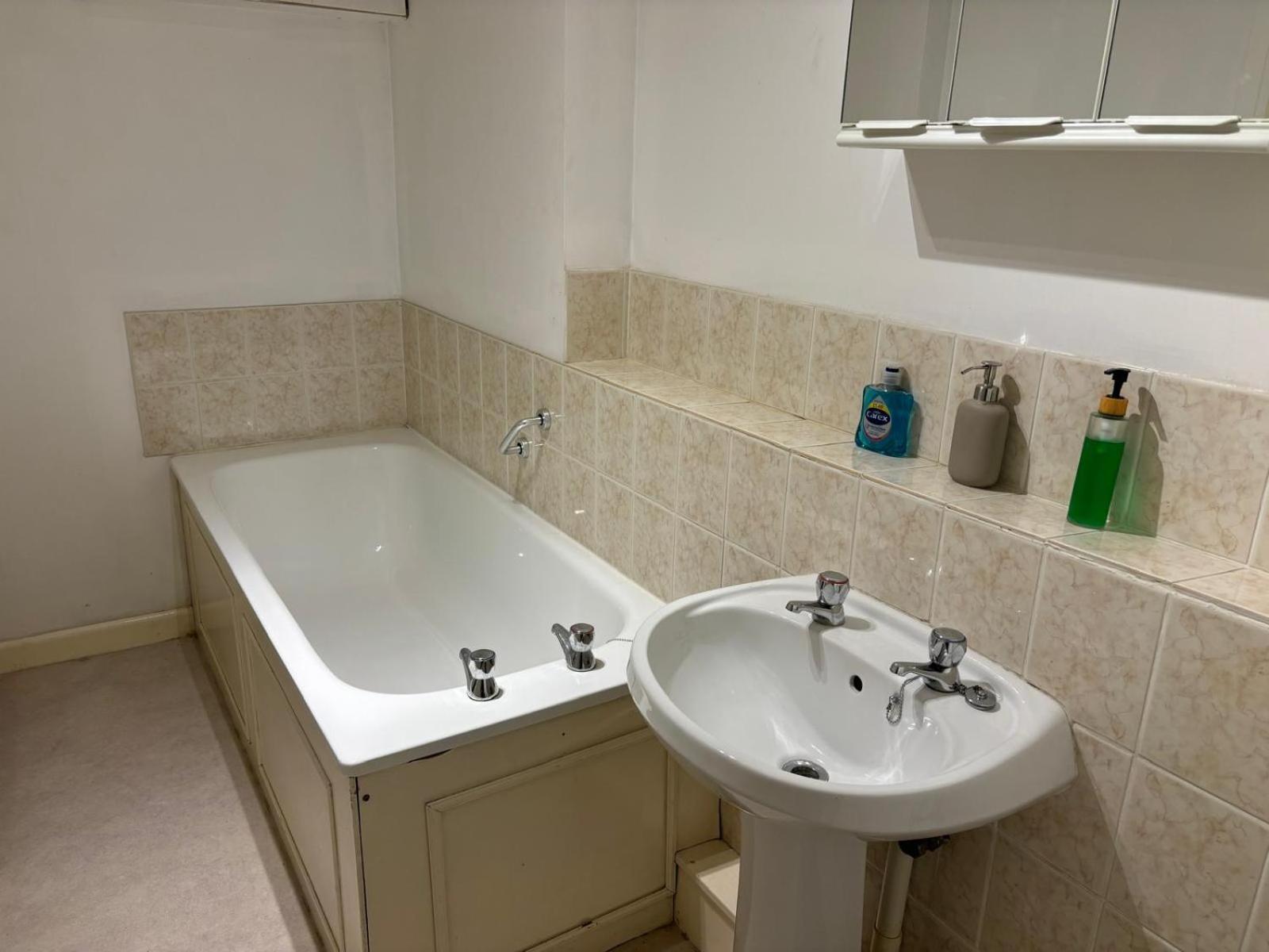 The Coach House Aparthotel Salisbury Ngoại thất bức ảnh