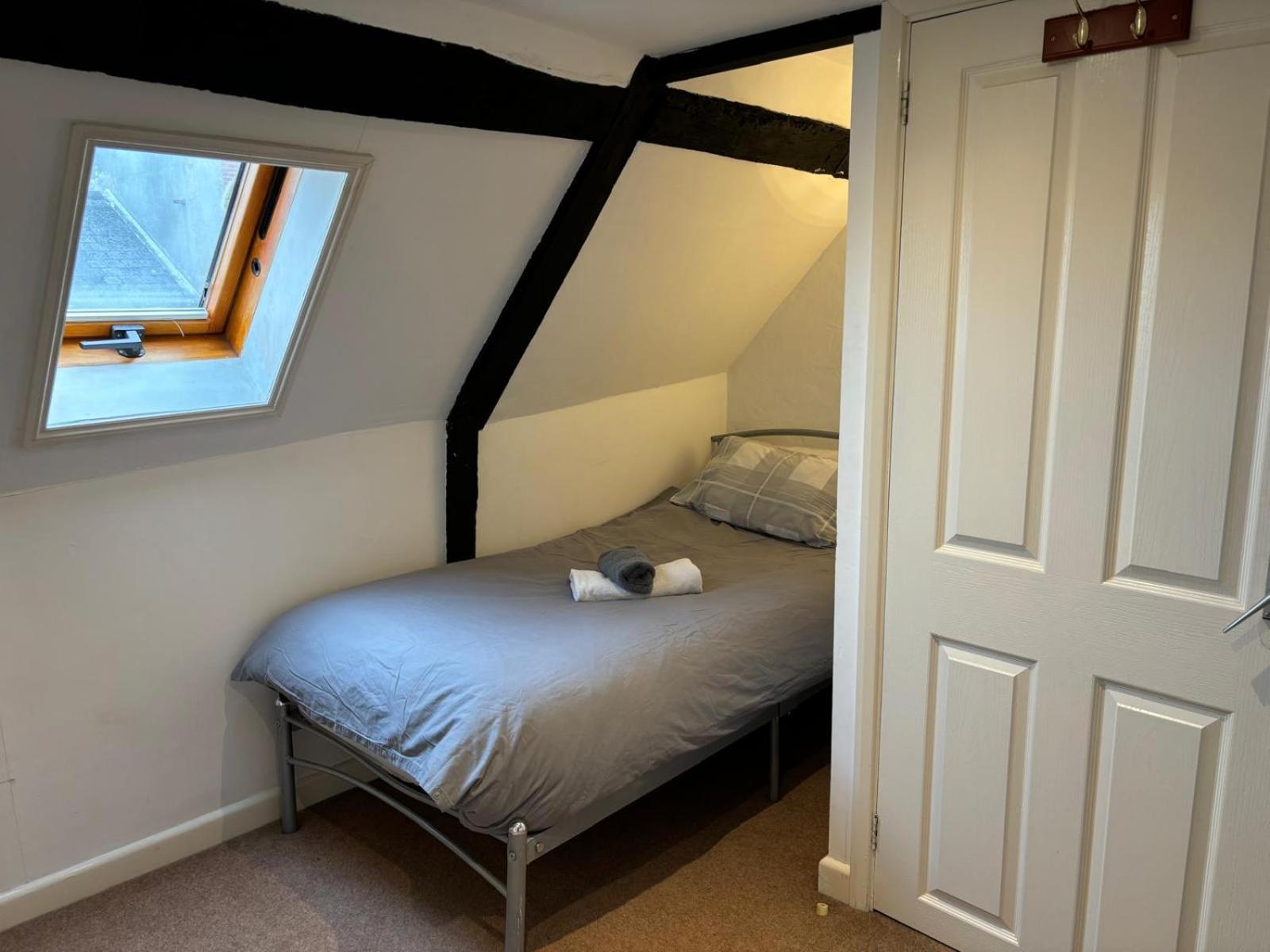 The Coach House Aparthotel Salisbury Ngoại thất bức ảnh